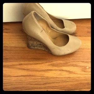 Nine West nude wedge